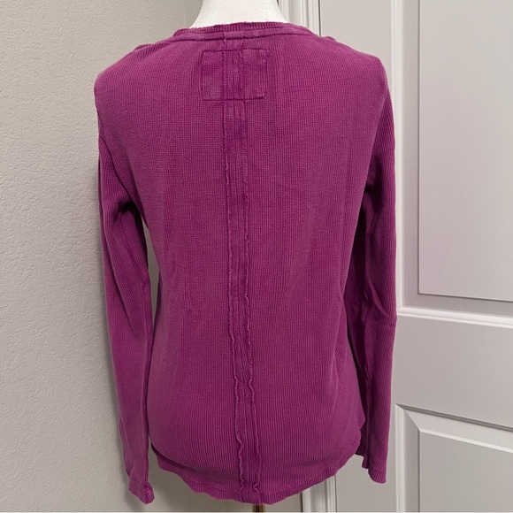 Anthropologie Pilcro thermal long sleeve women’s waffle knit split hem top small - Picture 5 of 16